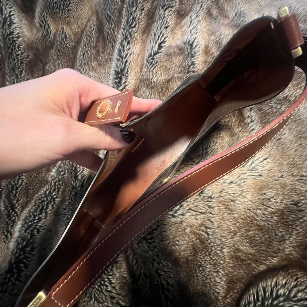 RARE Burberry Bag - Picture 5 of 6